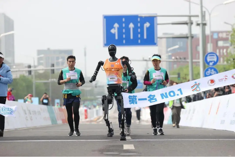 1766736357698534.png 1766736357698534.png